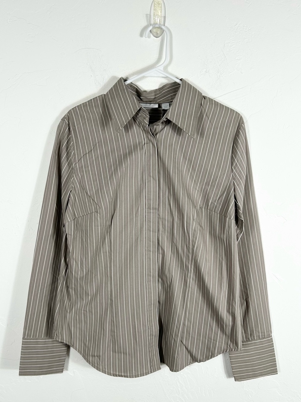 New York & Company NWT Taupe Brown White Striped Stretch Button Up Shirt